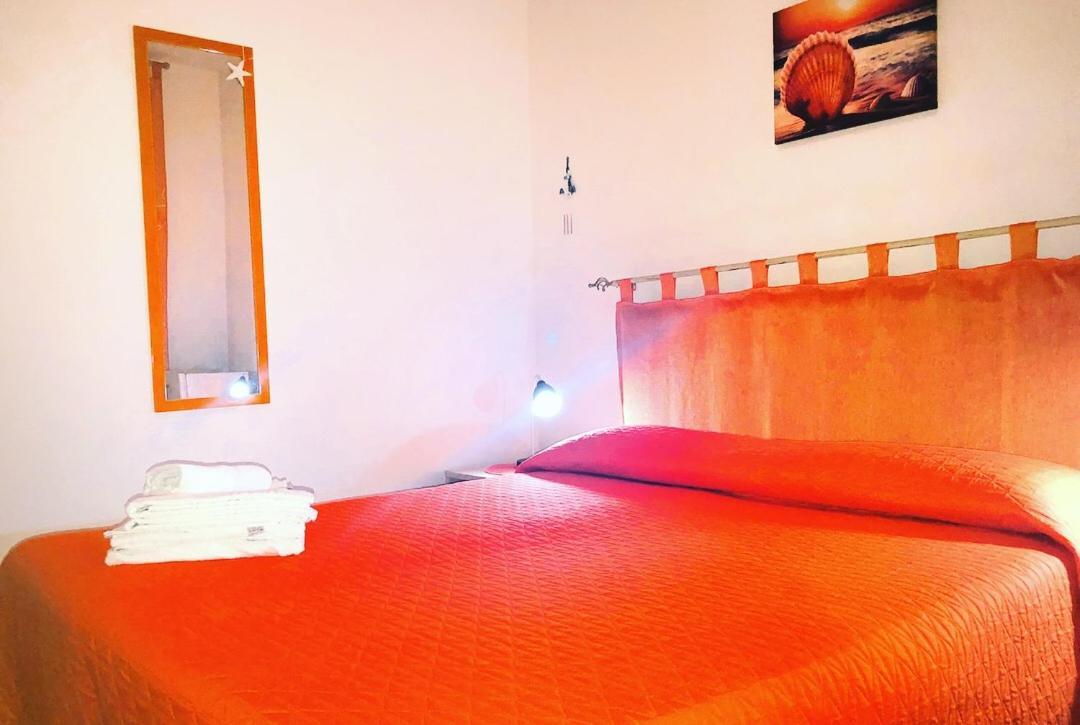 Dimora Il Girasole Hotel Torre San Giovanni Buitenkant foto